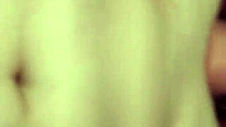 Girlfriend fuck with friend involved 😈