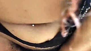 Marido não aguentou e colocou a esposa peluda pra sentar