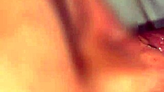 Estudiante me chupa la verga saliendo del colegio