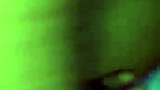 Wife’s Tight Backdoor Stretched by Well-Endowed Lover in Homemade Anal