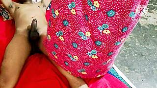 i watch indian bhabhi get chudai by boyfriend with hindi audio