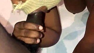 Morena Dominicana Loves Oral So Much She Squirts Everywhere