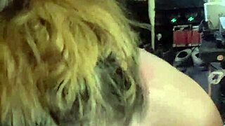 Kandy Kane: Sri Lankan BBW Deepthroats in Homemade Clip