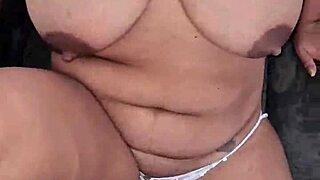 I just wanna fuck you and finger your huge ass 😏