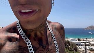 Hey, this guy left Brazil to fuck a sexy girl in Greece! 😍