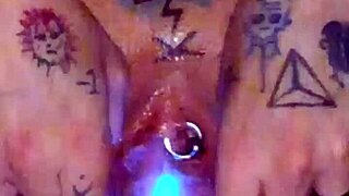 Amateur stretches piss hole, cums from wet pussy training