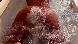 Hot Stepmother Gives Best Blowjob