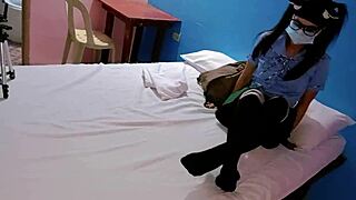 Delivery Driver Fucks Beautiful Slut's Creamy Pussy