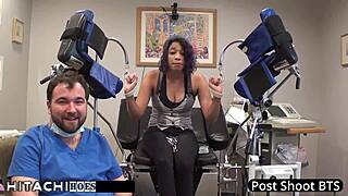 Just chilling as Phoenix Rose gets Hitachi orgasms from Doctor-Tampa