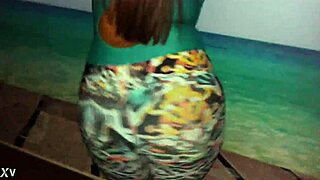 hey, just got new leggings and body, wanna see me try them on?