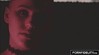 Pornfidelity Riley Nixon Worships Cock and Gets Soaked in Hot Cum