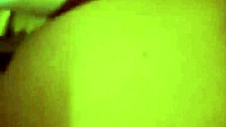 I love how this mature woman takes it in the ass passionately