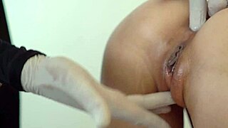 日本のカウガール騎乗ストーリー、アジアン情熱たっぷり