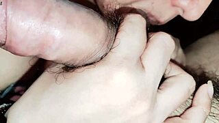 Vay! DJ beni tecritte sikini emmeye davet ediyor!