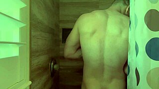 i say, 'let me finger you backstage'