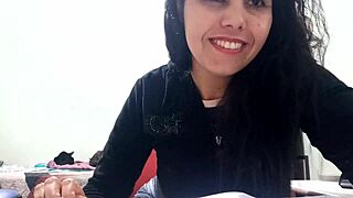 Sarah Rosa shares her weird fetishes in vlog