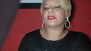 Sensitive lesbian gives erotic taxi ride to driver