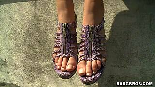 Sucking Babes Toes