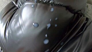 Slap my wet mommy pussy so my husband can lick the cum off