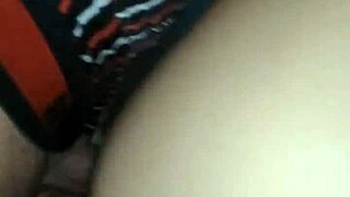 Latina bride without underwear gets eaten