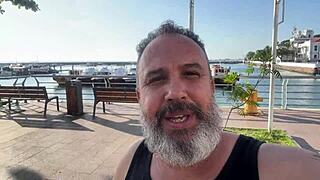 Carona em Salvador BA com uma cavalona peituda e rabuda - May Silva