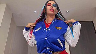 noche de halloween young wife fucks security guard while husband away