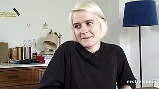 Luisa Has A Drenching Squirting Orgasm - Ersties