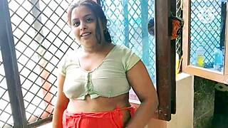 mom fucking neighbor boys?