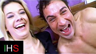 beautiful blonde girl fuck anal