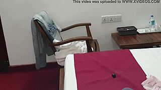 indian coed divya gets her ass fingered 😍