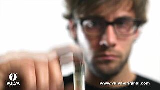 the story of the original vulva's erotic smell