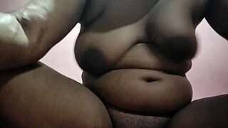 Indian Aunty Fucking Openly