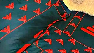 Shaved pussy homemade vid from Sundaydogood614