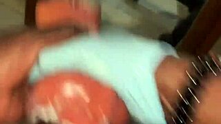 Deep Throating Sextoy Like Slave