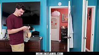 stepson whips out dick to fuck stepmom's ass doggystyle 😈