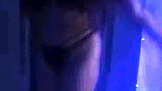 gostosa bunduda in lingerie for halloween fun