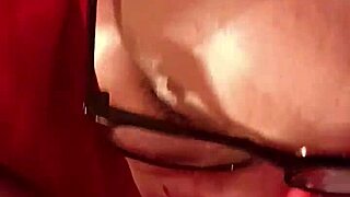 Young wife sucks cock deeply and sloppily like a bitch in homemade video