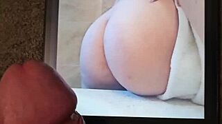 mark bored i wanna fuck that ass