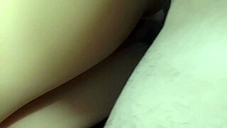 Eating European pussy in Colombia.