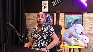 Foi roubado financeiramente e teve a conversa sobre ter pau grande - negro top delícia sheer red.