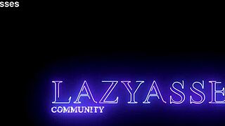 Vivas Shows Off Sexy Legs And Intense Kisses