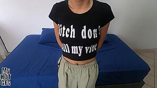 18+ yaşındaki eğilip casting sikişi ve yüz boşalması için!