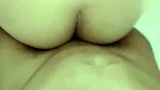 Gordinha Safada Sendo Fodida na Beira da Hidromassagem