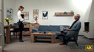Daddy4K: Jebala sam dečkovog očuha umesto čitanja knjiga