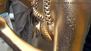 大須金粉ショー　衣装がずれて乳首丸見え NUDE