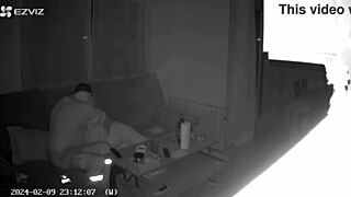 Apakah memek ini siap untuk lidahmu?