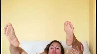 Hot Webcam Girl 2