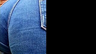 vizinha gostosa pequena ofereci 200 conto meti nela atras du muro