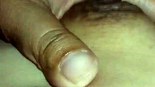 감정적인 피나이 스텝맘이 스텝슨과 도기스타일로 두 번 오르가즘!