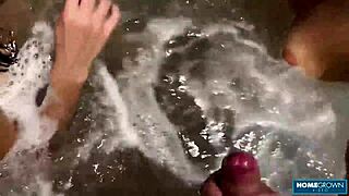 kinky scarlett taylor shares dick 😈